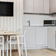 Mi-brgz1c3 Bergonzoli Place - Bilo B - Hugo