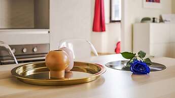 Mi-brgz1c1 Bergonzoli Place - Bilo B - Nina