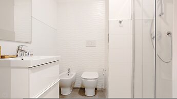 Mi-brgz1c1 Bergonzoli Place - Bilo B - Nina