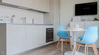 Mi-brgz1b4 Bergonzoli Place - Terrace B - On the Grass