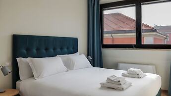 Mi-brgz1b4 Bergonzoli Place - Terrace B - On the Grass