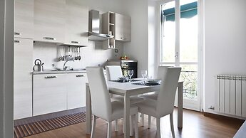 Mi-pfir4a4 - Piazza Firenze 4