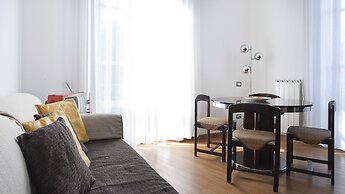 Mi-pfir4a4 - Piazza Firenze 4