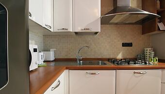 Mi-sant3at - Piazza Santa Maria Alla Fontana 3