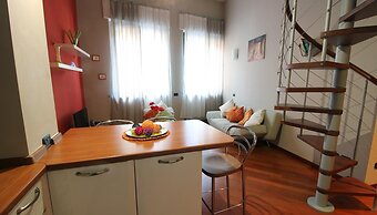 Mi-sant3at - Piazza Santa Maria Alla Fontana 3