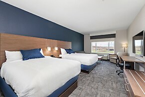 Holiday Inn Express Kansas City North – Parkville by IHG