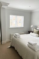 Windsor Mews by Stay Focused SA