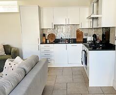 Windsor Mews by Stay Focused SA