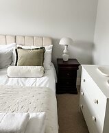 Windsor Mews by Stay Focused SA