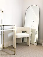 Windsor Mews by Stay Focused SA