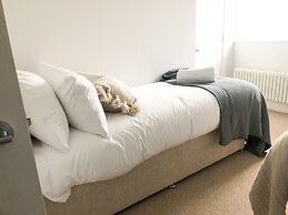 Windsor Mews by Stay Focused SA