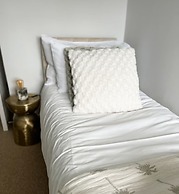 Windsor Mews by Stay Focused SA