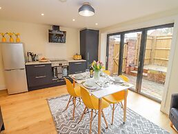 Holly Cottage