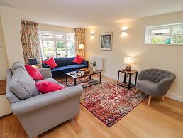 Holly Cottage