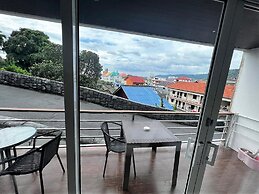 Ocean View Treasure by Lofty