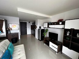 Ocean View Treasure by Lofty