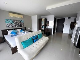 Ocean View Treasure by Lofty