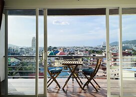 Ocean View Treasure by Lofty