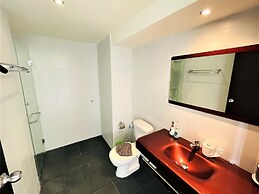 Ocean View Treasure by Lofty