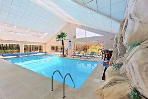 Les Jardins de la Muse / BnB maison d'hôte, piscine couverte et spa