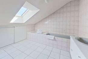 Les Jardins de la Muse / BnB maison d'hôte, piscine couverte et spa