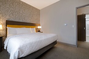 Home2 Suites By Hilton Redding