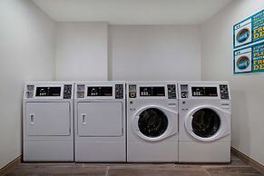 Home2 Suites By Hilton Redding