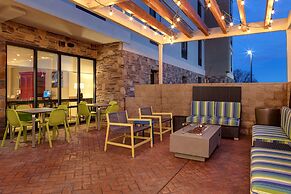 Home2 Suites By Hilton Redding