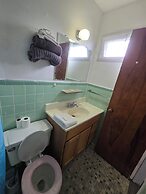 OYO Sandman Inn