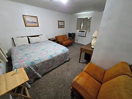 OYO Sandman Inn