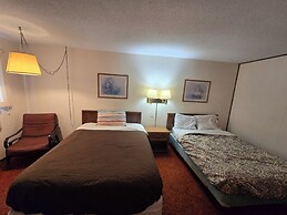 OYO Sandman Inn