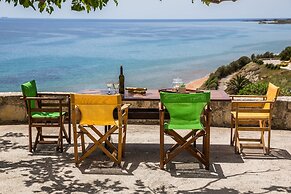 Alekos Beach Houses-Eternity