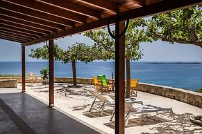 Alekos Beach Houses-Eternity