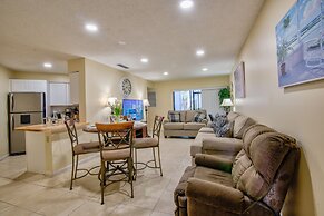 3608 Apartment with 3 swimming pools , Near Disney world.