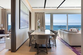 JW Marriott Hotel Istanbul Marmara Sea