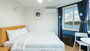 Gyeongju Neulsiwon Pension