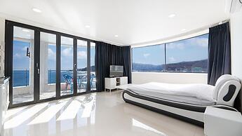 Gyeongju Neulsiwon Pension