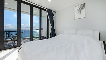 Gyeongju Neulsiwon Pension