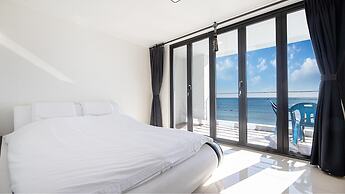 Gyeongju Neulsiwon Pension