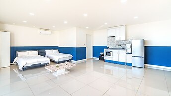 Gyeongju Neulsiwon Pension