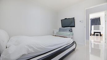 Gyeongju Neulsiwon Pension