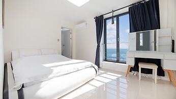 Gyeongju Neulsiwon Pension