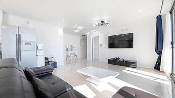 Gyeongju Neulsiwon Pension