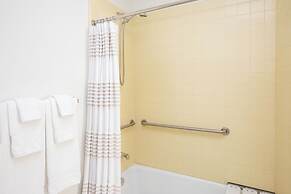 The Bungalows by Homestead Modern at The Joshua Tree Retreat Center