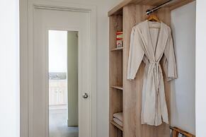 The Bungalows by Homestead Modern at The Joshua Tree Retreat Center