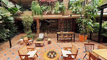 Casa Rose Hotel