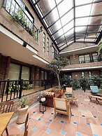 Casa Rose Hotel