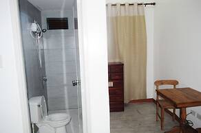 ROOMS498 - Hostel