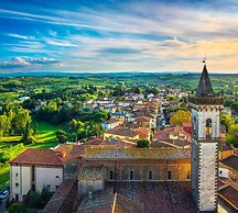 Palagio 18 in Chianti With Shared Pool