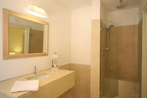 Palagio 21 in Chianti With Shared Pool